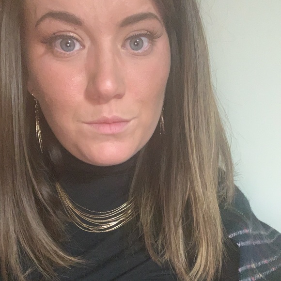 Meet your Posher, Samantha - Picture 1 of 1